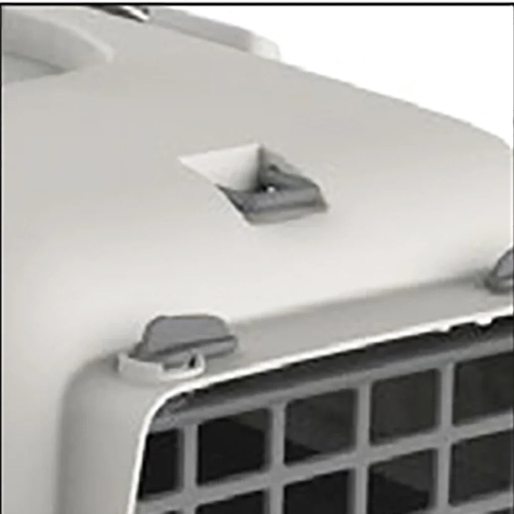 Carrier for Small Dogs and Cats with Laminated Steel Door and Ventilation Grilles